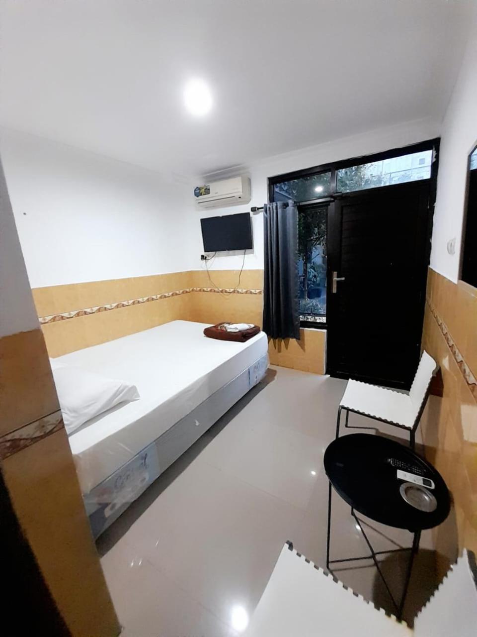 Hotel Srikandi Baru Kejayan Eksteriør billede